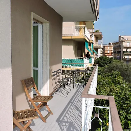 Pietra Ride&beach * Pietra Ligure